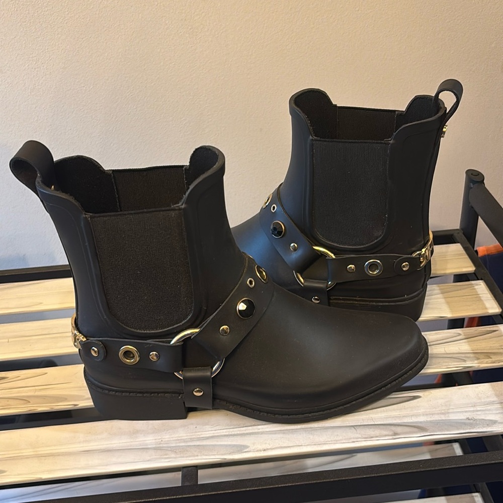 Karl Lagerfeld Rubber Rain Boots